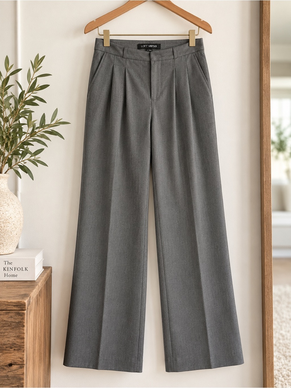 LOFT Versa Gray Pleated Wide Leg Trousers Size 8 NWOT